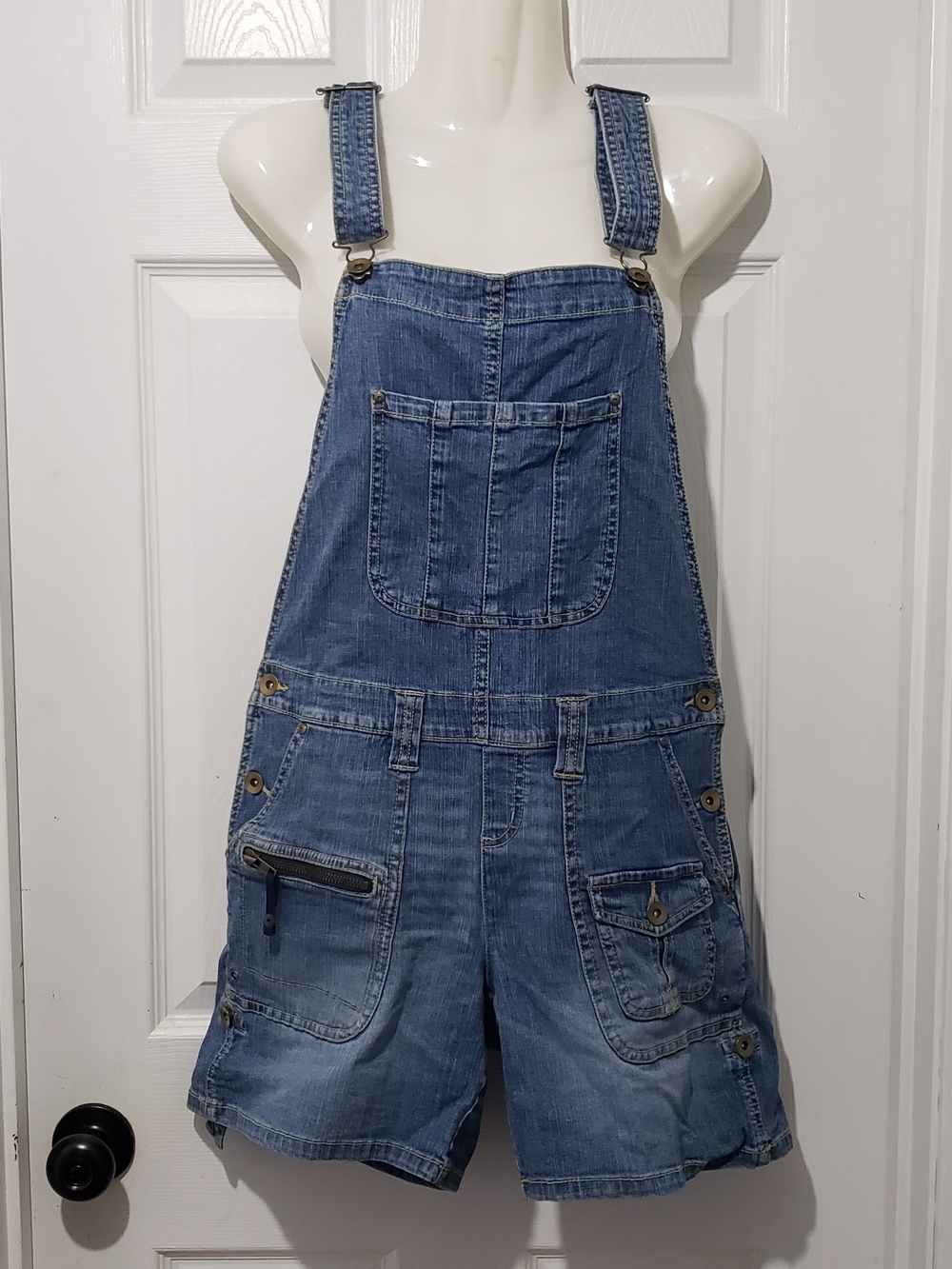 VTG NO BOUNDARIES Classic Blue Denim Overalls Shorts | Juniors 11